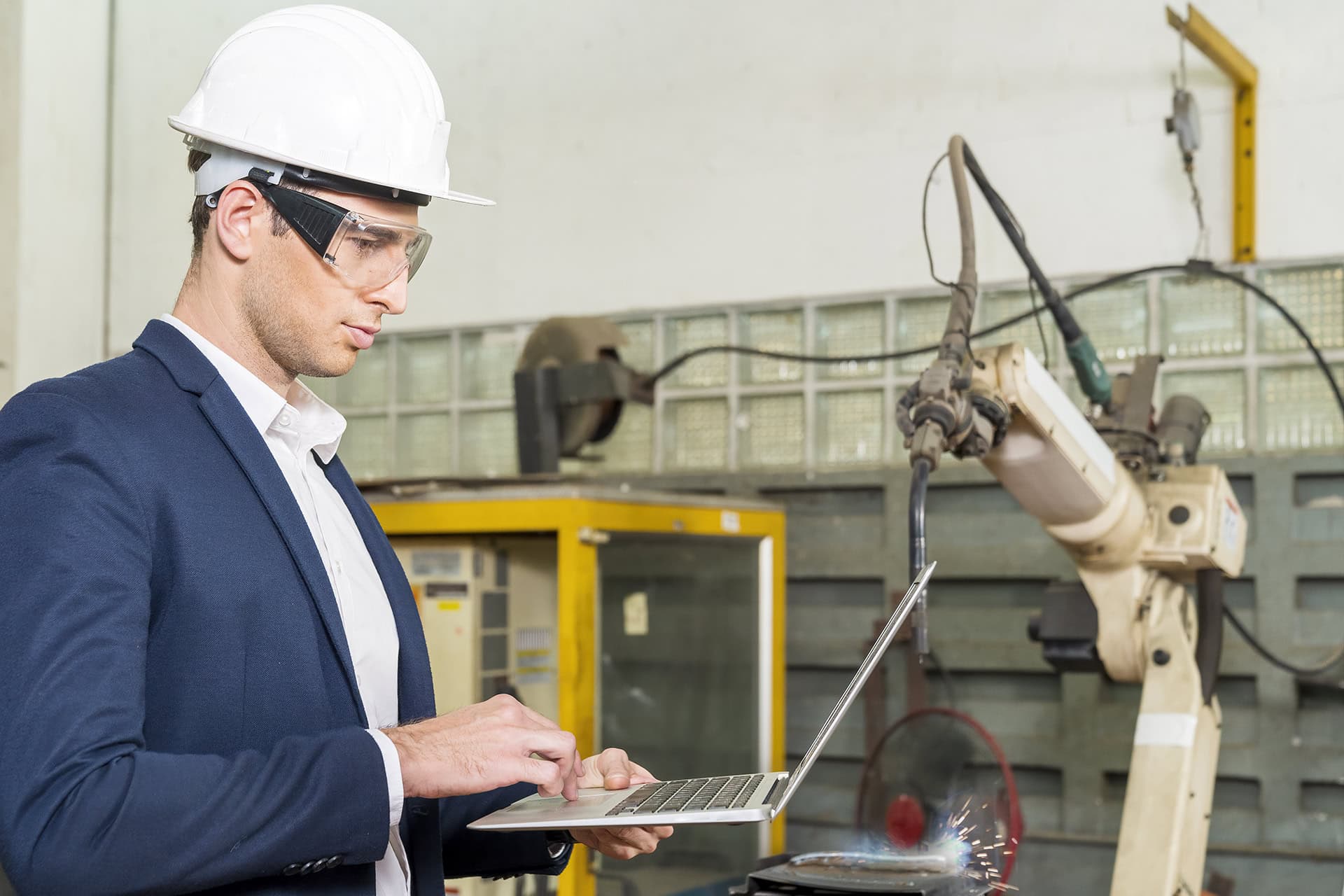 Dipl.-Ing. Manfred Schenk Ingenieurgesellschaft mbH: Spezialist für technische Gebäudeausrüstung